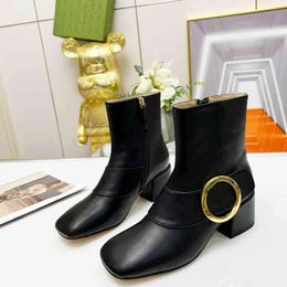 Designer Shoes Women Boots Ankle Boot Vintage Shoe Leather Cotton Boots Warm Wool Booties Suede Boot Thick Sole High Heel Socks Shoes