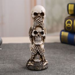 Decorative Objects Figurines Resin Three No Skeleton Head Artwork Decoration Halloween Party Horror Statue Haunted House Decoration 230816