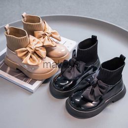 Boots Girls Black Nonslip Kids Fashion Bow Elegant 2022 Glossy UK Uniform Child School Shoes Simple Casual 2022 Sock Boots Breathable J230816