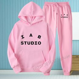 Mens Tracksuits Korean Womens Luxury Brand Hoodie Sets Cotton Streewear Pullover Tracksuit Oversized Winter Sweatshirt Suits Unisex Outfits 230815