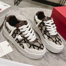 Top Sneaker Catwalk Women Designer Shoes FONDANT D Rubber Thick Sole Screen Print Logo NAPPA Leather Mens Sneakers Womens Casual