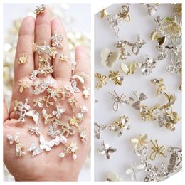 Nail Art Decorations 100PCs Butterfly Bowknot Luxury Random Mixed Bulk Alloy Stone Nails Beads s Charms 3d Gems 230816