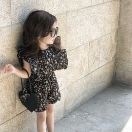 Clothing Sets Girl Clothing Set Spring and Summer Floral Flying Sleeve Girl's Piece Suit Shirt +Flounces Shorts