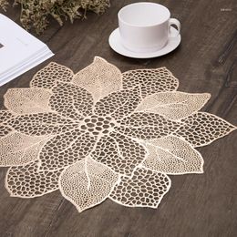 Table Runner YOMDID Lotus Flower PVC Bronzing Hollow Placemat Decoration Mats Western Food Cushion For Restaurant Kitchen Antislip Pad