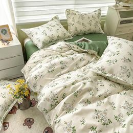 Bedding Sets Small Fresh Wash Cotton Four-piece Set Bed Sheet And Quilt Home Princess Floral Girl Dormitory