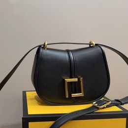 2023 C mon Designer High-grade MEDIUM Leather Shoulder Luxury Clutch Women Embossed Wallet Chain Handbag Ladies Shoulder Bag F Designer Satchel