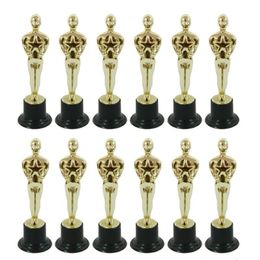 Decorative Objects 6 PCS Model Oscar Statuette Toy Mini Trophies Childrens Award Gifts Reusable Baking Decoration Accessories Prop 230815