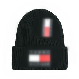 Skull Designer Men/women Beanie Cap Knitted Caps Ski Hats Snapback TM Unisex Winter Casual Outdoor High Quality Hat T1