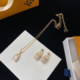 Women Diamante Jewelry Set Luxury Diamonds Gold Plated Jewelry Necklace Earrings Locks Stainless Steel Personalized Metal Accessories