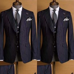 Pinstripe 3 Pieces Men's Suits Peaked Lapel Tuxedos For Wedding Classic Groom Wear Evening Party Customise Coat Pants With Vest