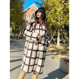 Winter Oversize Long Fur Coat Women Plaid V Neck Thick Warm Fluffy Faux Fur Teddy Jacket Women Trench Coats Fur Cardigan