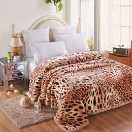 Blankets Sexy Leopard Raschel Four Seasons Blanket Comfortable Warmth Keep Warmsuitable For Winter Use Quilt