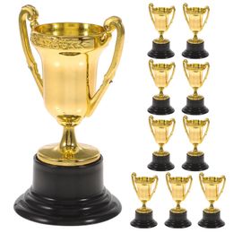 Decorative Objects Trophies Trophy Award Kids Plastic Mini Gold Cup Winner Awards Children Cups Learning Early Party Toy Soccer Golden Favors 230815