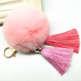 Keychains Fashion Fake Fur Ball Key Chain Porte Clef Pompom De Fourrure Fluffy Bag Charms Keychain Keyring