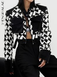 Women's Jackets SHENGPALAE Streetwear Black And Whith Contrast Short Coat Desing Piece Jacket Top 2023 Spring Clothing R1730 230815