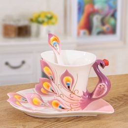 Mugs 200ml Peacock Enamel Porcelain Coffee Set Ceramic Tea Milk Cups and Saucers With Spoons Creative China Bone Drinkware Gift 230815