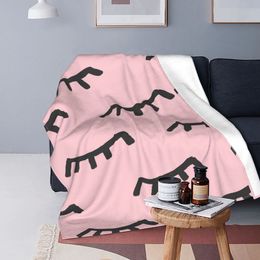 Blankets Eyelash Knitted Blankets Cartoon Beauty Glam Closed Eyes Flannel Throw Blanket Airplane Travel Decoration Soft Warm Bedspread 230815