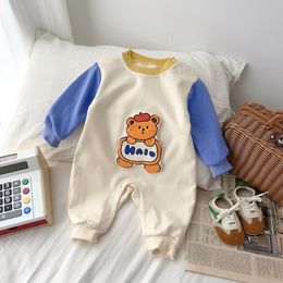 Rompers Cute born Baby 3D Cartoon Romper 0 2Years Infant Boy Girl Long Sleeve O Neck Patchwork Bear Jumpsuit Playsuit Autumn Clothes 230815