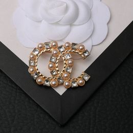 Designer Brooch Luxury Brand Letter Brooches Pin Brooch Fashion Jewellery Women Accessorie Marry Wedding Party Gift