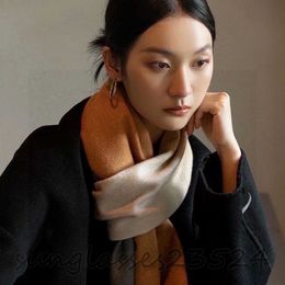 Grey-brown gradient LOE Designer scarf, gradient long scarf, autumn and winter fashion item, comfortable and warm, high quality and high version cashmere, 32*190cm w017