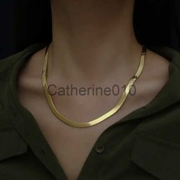 Pendant Necklaces Fashion Unisex Snake Chain Women Necklace Choker Stainless Steel Herringbone Gold Colour Chain Necklace for Jewellery 4MM Width J230817