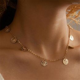 Pendant Necklaces Fashion Metal Round Person Avatar Gold Color Necklace Women's Neck Chain Friends Party Jewelry Accessories