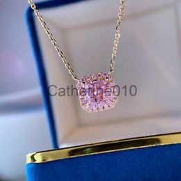 Pendant Necklaces Huitan Square-shaped Pink Cubic Zirconia Pendent Necklace for Women Engagement WeddParty Luxury Trendy New Necklace Jewellery J230817