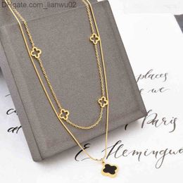 Pendant Necklaces Pendant Necklaces Double Layered Clover Pendant Necklace 18K Gold Stainless Steel Necklaces Jewelry for Women Gift Z230817