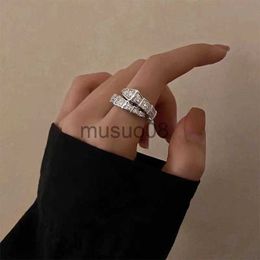 Band Rings Luxury Sliver Color Crystal Snake Shape Ring for Women Girl Adjustable Exquisite Shiny Cubic Zircon Finger Ring Wedding Jewelry J230817