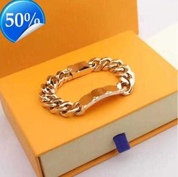 Cuff Designer High Quality Silver Love Bracelet Men Women Gold Bracelets Chain Fashion Personality Hip-hopes 652ess