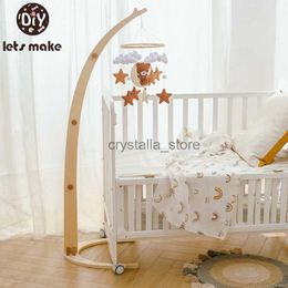 Let's Make Wooden Baby Crib Hanging Rattles Cartoon Bear Cloudy Soft Felt Star Moon Bed Bell Montessori Education Toys HKD230817