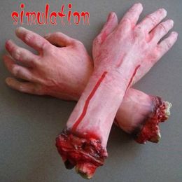 Other Event Party Supplies 1PCS Life like Scary Arm Hand Cut Off Bloody Horror Fake Latex size Halloween Prop Haunted Decoration 230816