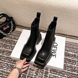 Stiefel echte Leder Frauen Nackt Stiefel neue klobige Ferse Chelsea Boots Square Toe High Heeled Short Stiefel Designer Mode Frauen Bootsl0817