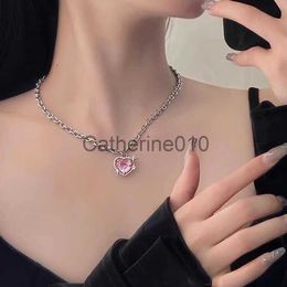 Pendant Necklaces Simple Fashion Charm Pink Heart Zircon Love Pendant Necklace for Women Collar Chain Valentines Day Gift WeddParty Jewelry J230817