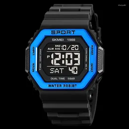 Wristwatches SKMEI Original Clock Men's Watches Brand Waterproof Sports Wristwartch Luxury Stopwatch Countdown Date Digital Fashion