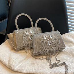 Factory outlet shoulder bags 3 Colours this year's popular diamond-encrusted dinner bag street trend tassel handbag sweet stereotypes leather handbags 13099#