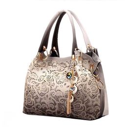 Hobo Female Bags for Women Hollow Out Ombre Handbags Floral Print Shoulder Bags Ladies Tote Bag Female Tassel Handbag Top-handle Bags HKD230817