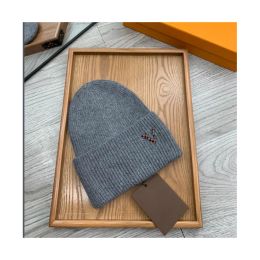 2023 New Designer Skull Caps Fashion Knitted Beanie Cap Good Texture Cool Hat for Man Woman beanies