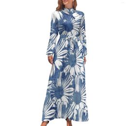Casual Dresses Watercolor Daisies Dress Abstract Floral Print Design Beach Long Sleeve Street Wear Maxi Elegant Clothes