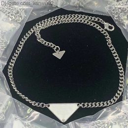 Pendant Necklaces Classics Designer Necklace Women Men Chains Luxury Jewellery Black White P Triangle Pendant Party Hip Hop Punk Names Necklaces Z230819