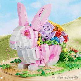 Blocks kreatives Modell Kaninchen mit Blumen handgefertigt rosa Hasendekoration Herzstück Geschenk für Easter Girls Geburtstag Spezial Geschenk 2023 R230817