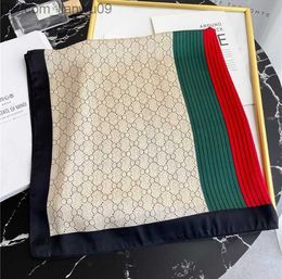 Scarves Wholesale 4style 7070cm Luxury Designer Grid Letters Scarves Silk Scarf Headband for Women Fashion Long Handle Bag Shoulder Wraps Z230818