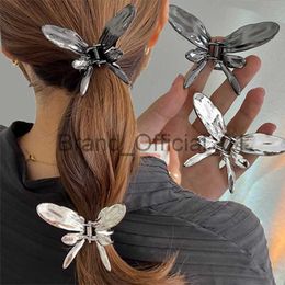 Butterfly Hair Claw Silver Texture Hair Clips Alloy Hair Claws Small Size Hairpins Women Korean Cute Butterfly Hair Accessories x0817