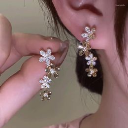Dangle Earrings Fashion Trend Unique Design Elegant Exquisite Light Luxury Zircon Flower Petal Female Jewellery Party Premium Gift