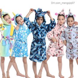 Towels Robes Winter Soft Unicorn Bathroom Baby Girl Kigurumi Pyjamas Fashion Bathroom Boys' Clothing Children's Onesie Robe Beach Towel Z230819