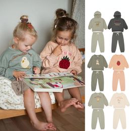 Clothing Sets Children's Cartoon Sweatshirt KongS Baby Boys Girls Embroidered Hoodies Pullover Pants Suits for Autumn Kids Cotton Set 230818