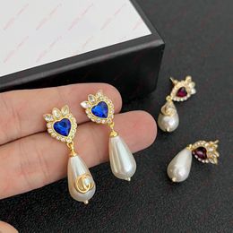 Charm designer Brass material heart-shaped Alphabet Pearl sapphire Earring, red/blue 2 colors can be selected, Christmas, PROM, wedding banquet, high quality with box