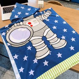 Pajamas Children's bath towel baby soft beach cape towel unicorn shark children's hooded surfing swimming pool cover poncho cape bath towel Z230818