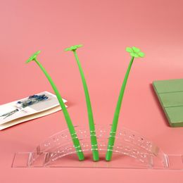 wholesale Korean Kawaii Stationery Silicone Rubber Four Leaf Clover Lucky Pen Bend Shaped Bulk Eco-friendly Green Stylish Gel Pen with Custom