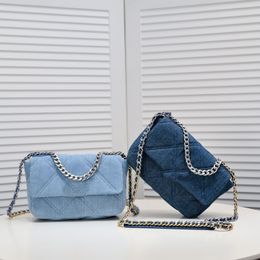 8A Luxury Designer Crossbody Bag 22P Denim 19 Handbag Flap Blue Bag Silver Tone Ruthenium Finish Metal Thick Chain Gabrielle Classic Quilted 26cm 9029